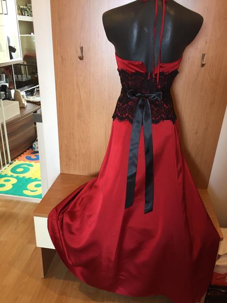 Nadherne carmen saty, c&a,36