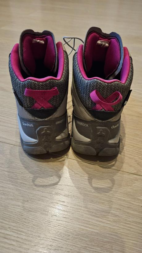 Outdoorove topanky, quechua,37