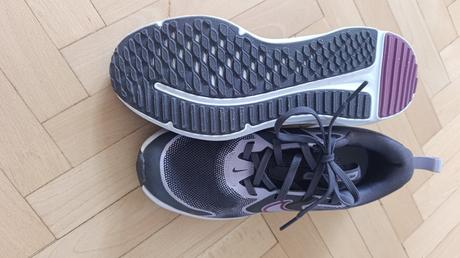 Nik botasky, nike,36