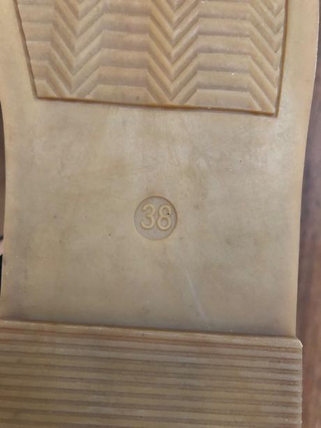 Dievcenske sandalky - reserved - super stav, reserved,38