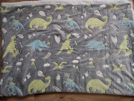 Set obliečky,deky, mikina,svietiaci dino, šírka (cm): 140,dĺžka (cm): 200