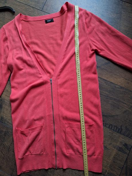 Dlhší svetrík, f&f,m