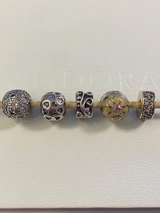 Pandora klipy, pandora