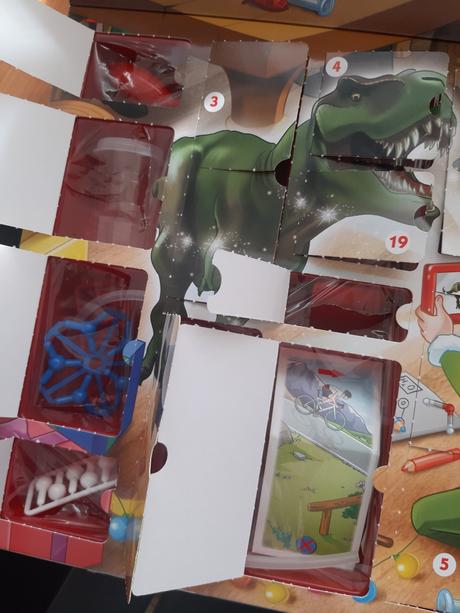 Adventný kalendár vrátane obyč. poštovného,