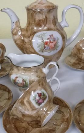 Porcelánová čajová súprava, 