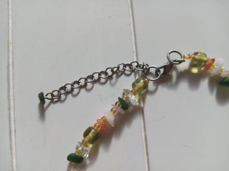 Náhrdelník z prírodných minerálov,