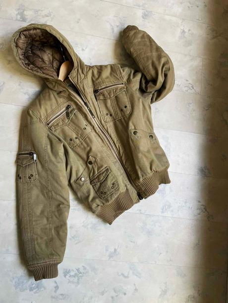 Teplá bunda do pásu, m