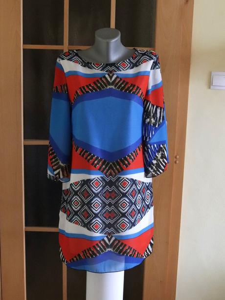 Šaty - bezchybný stav, l