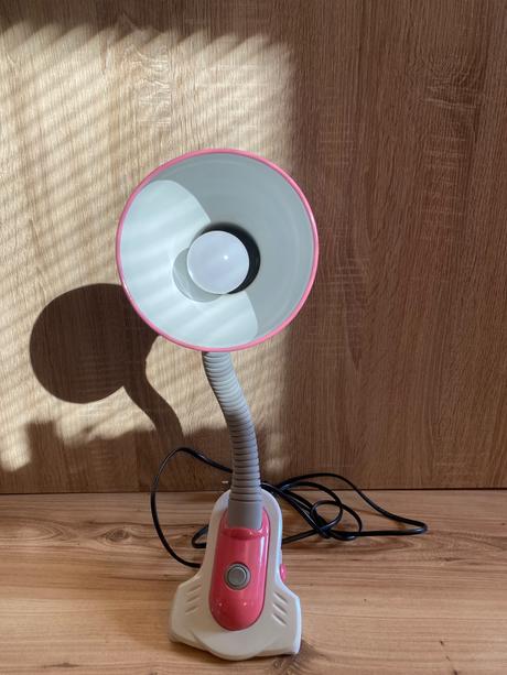 Stolná lampa, 