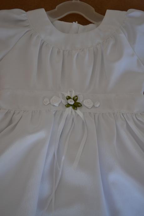 Slávnostné šatky s klobúčikom, 80