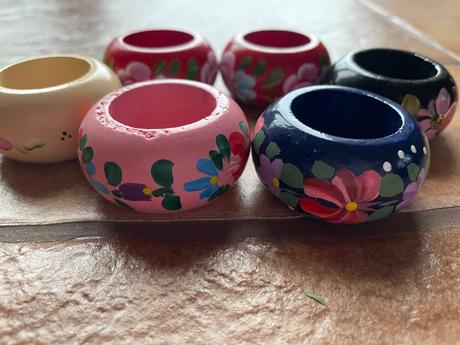 Sviatočne krúžky na servitky, 