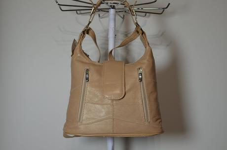 Kožená kabelka, 