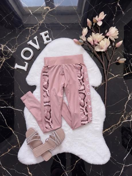 Bledoružové legíny, pretty girl,s