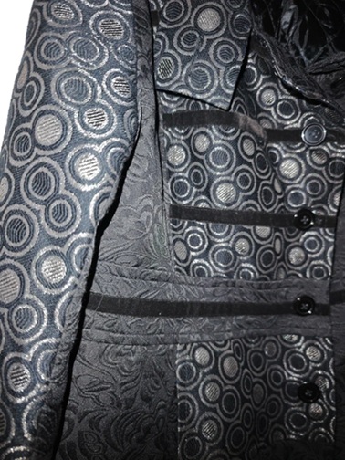 Úžasný dámsky kabát veľ.46/48, 48