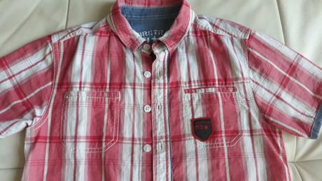 Letná košeľa, 128