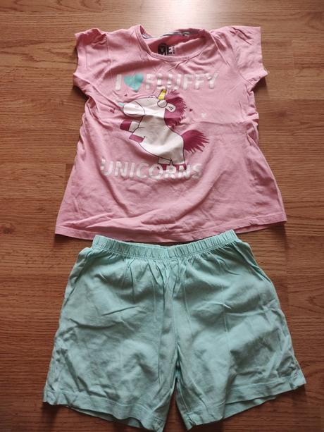 Dievcenske pyzamka na leto, 110