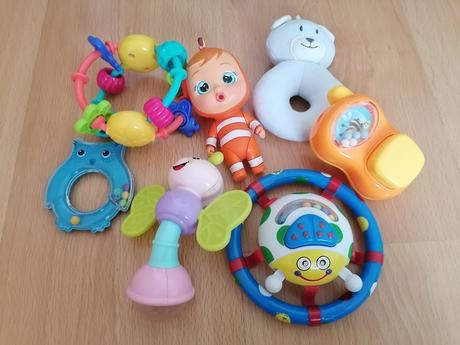 Prvé hračky, 