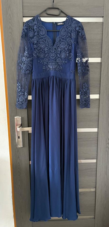 Tmavomodré spoločenské šaty, m