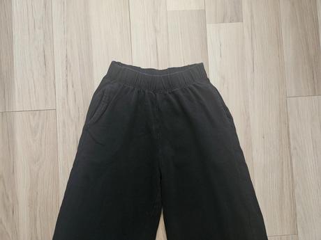 Široké nohavice, zara,140