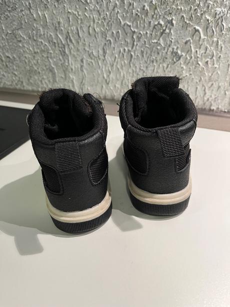 Nepremokave clenkove topanky, h&m,21