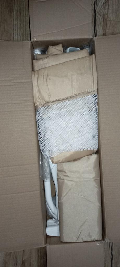 Zábrana na posteľ,