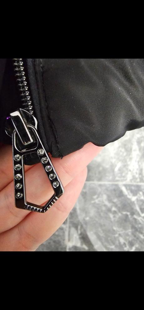 Originálna vesta dare2b s kryštálmi, 36