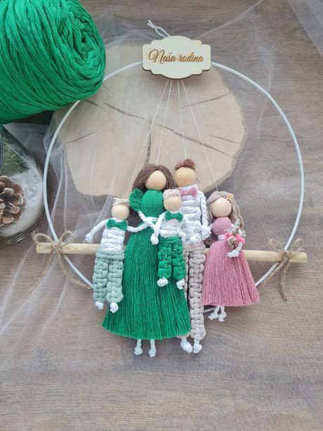 Macrame rodinka, 