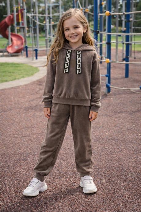 Dievčenský velúrový komplet, 92 / 122