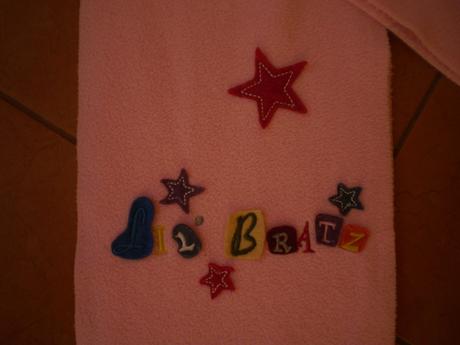 Čiapka a šálik na 4-6-ročnú slečnu, 104