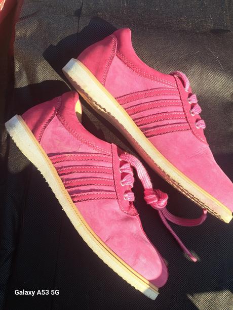 Ruzove poltopanky neoprot, 35