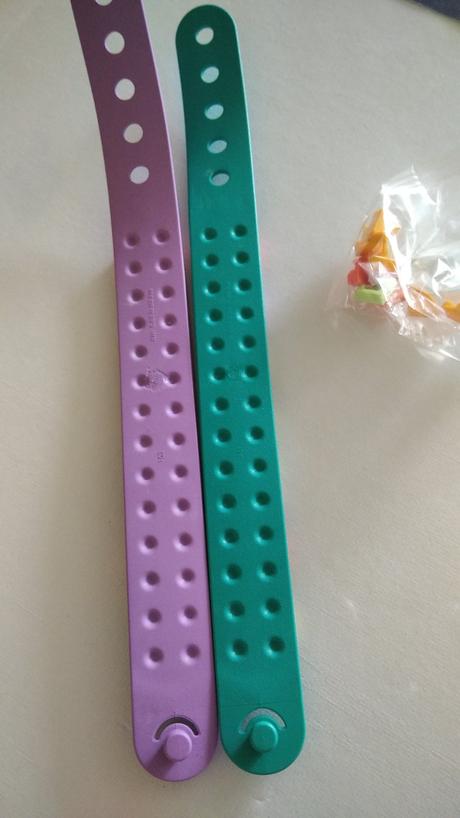 2 lego náramok,