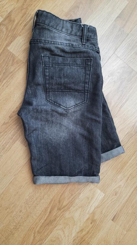 Chlapčenske kraťasy, chapter young,152