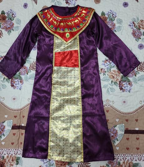 Karnevalové šaty na 7-8 rokov, 