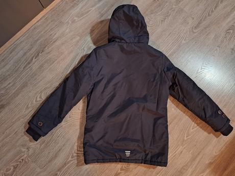 Zimná vetrovka, 152