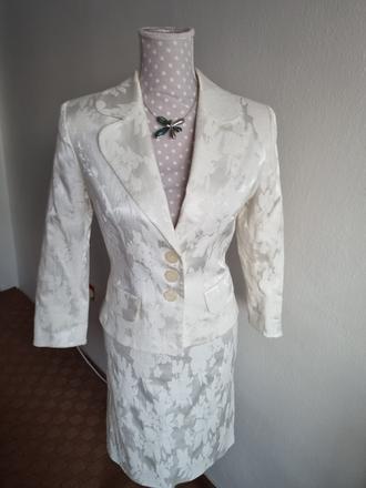 Maslový sukňový kostým 38/40, m