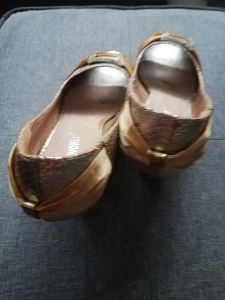 Elegantné dámske topánky., 40