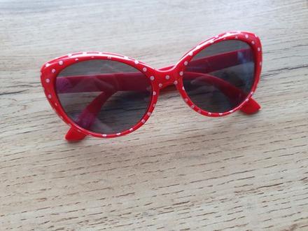 Slnečné okuliare bodkované, 