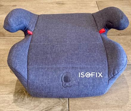Podsedák s isofixom, 