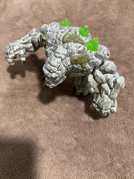 Schleich - kamenozrut, 