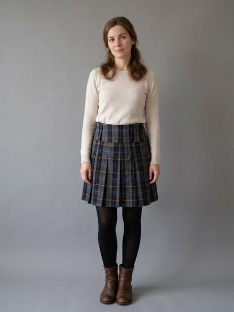 Skladaná sukňa s viskózou, 36