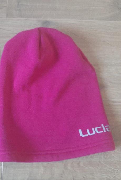 Čiapka lucia, bess
