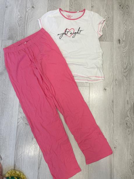 Pyžamo na prechod, pepperts,158