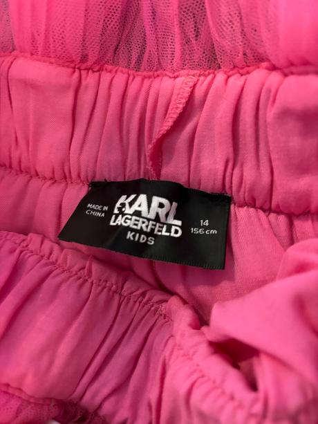 Komplet lagerfeld, 152