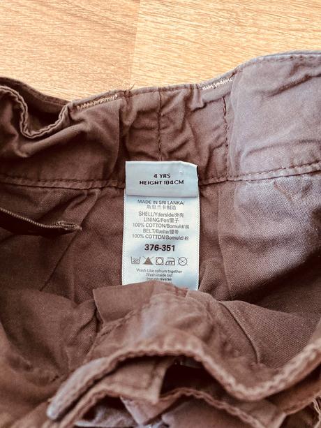 Nohavice next, next,104