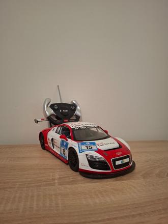 Auto r/c audi r8 lms rastar, 