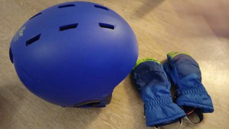 Prilba na lyžovanie, s