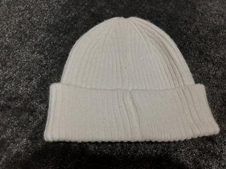 Biela damska ciapka v.uni, 