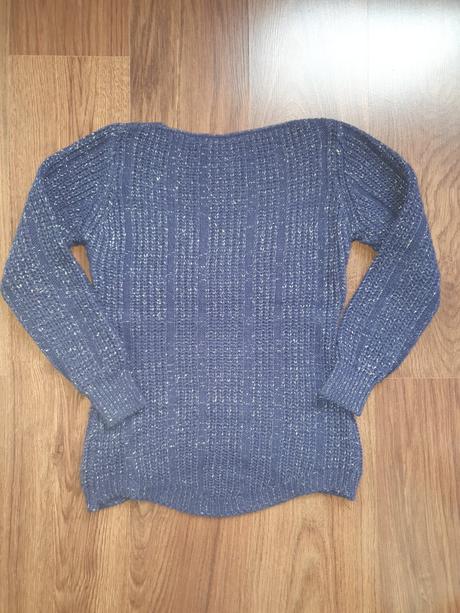 Veľmi teplý pulóvrik, 34