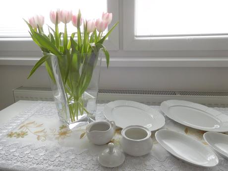 Tanier oval 2x +mliekovník+cukorníčka+tanierik 2x, 