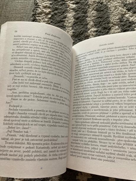 Královna vzduchu a temnot (1992), 